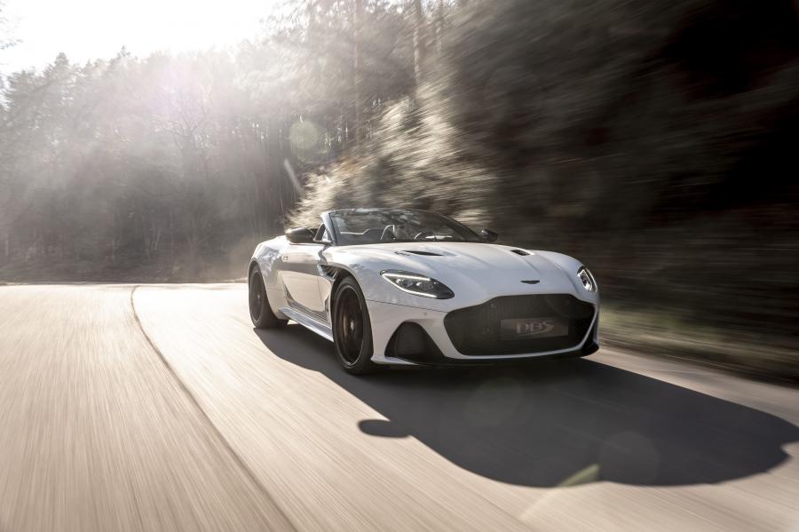  Aston Martin DBS Superleggera Volante 2019 года  (WW) (фото 1 из 41)